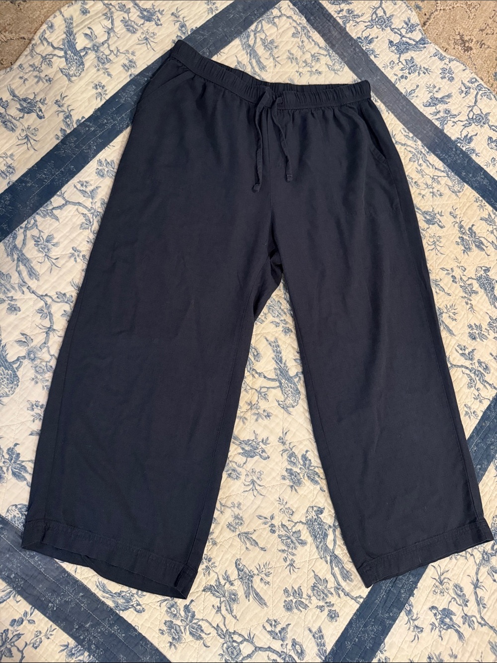 Splendid Navy Pull-On Knit Pants